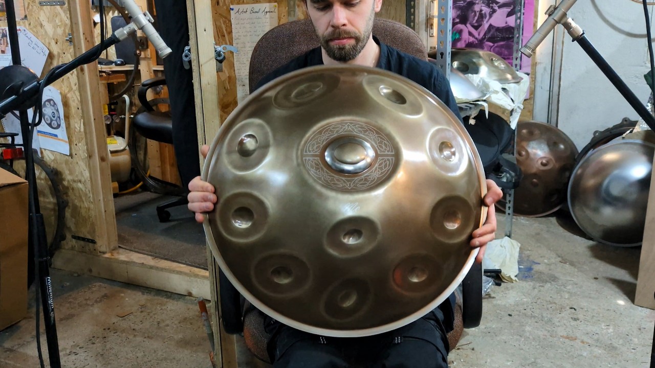 D Kurd 11 note Handpan (Ember Steel)