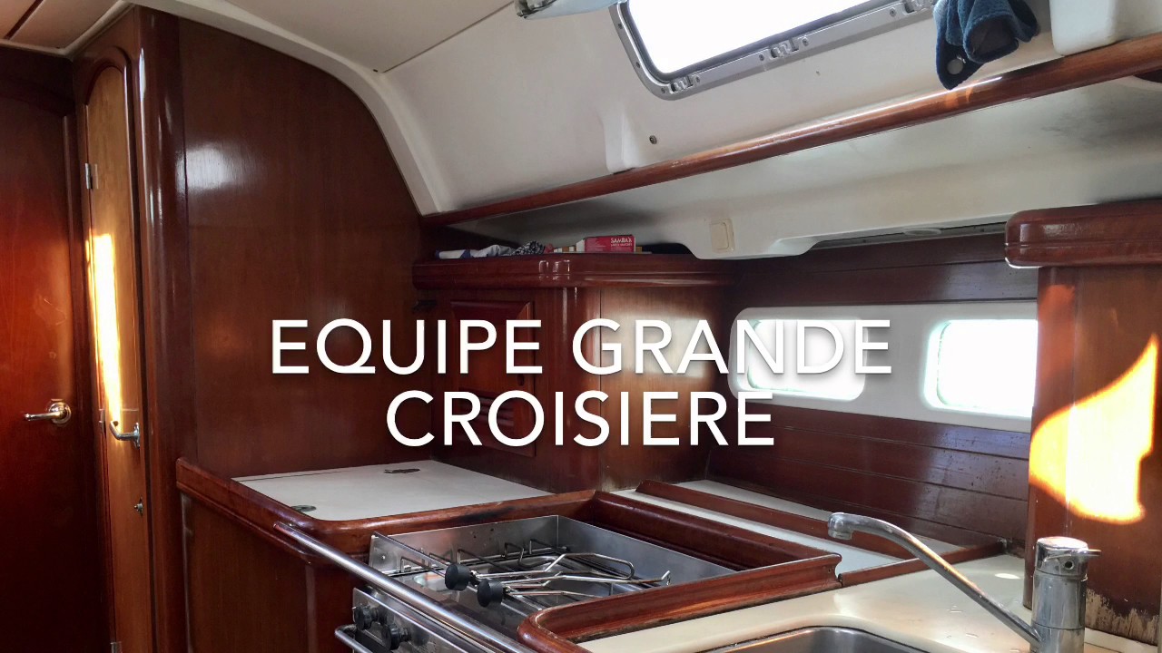 Beneteau Oceanis 411 for sale in Tahiti