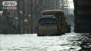 バンコク中心部も浸水始まる　住民に避難呼びかけ（11/10/22）