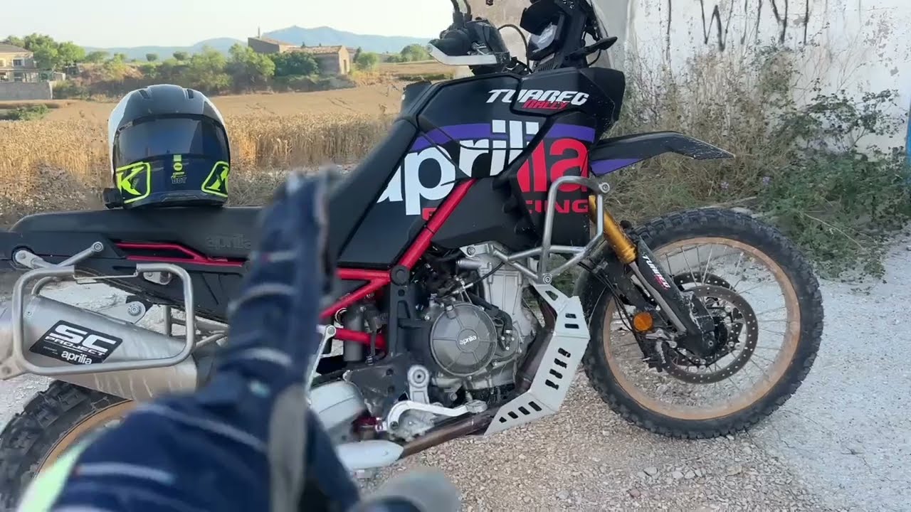 Rebel Xplorer Adventure en la Aprilia Tuareg Rally. ¿Van bien?