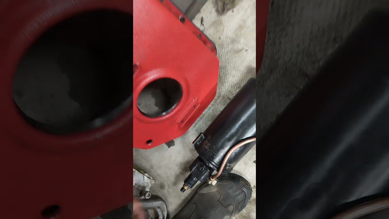 Как разобрать и собрать грузовой шиномонтажный станок с заменой шестерни.