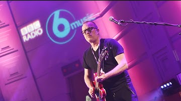 Doves - Cycle Of Hurt (6 Music Live Session in the Radio Theatre)