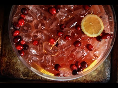 spiced-cranberry-orange-prosecco-punch