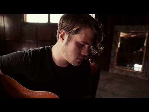Jordan Brooker Covers Fuel's "Hemorrhage (In My Hands)"