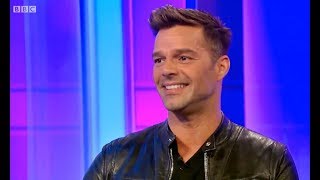 [HD] The One Show- Ricky Martin & Huw Edwards - Interview (26.05.2015)