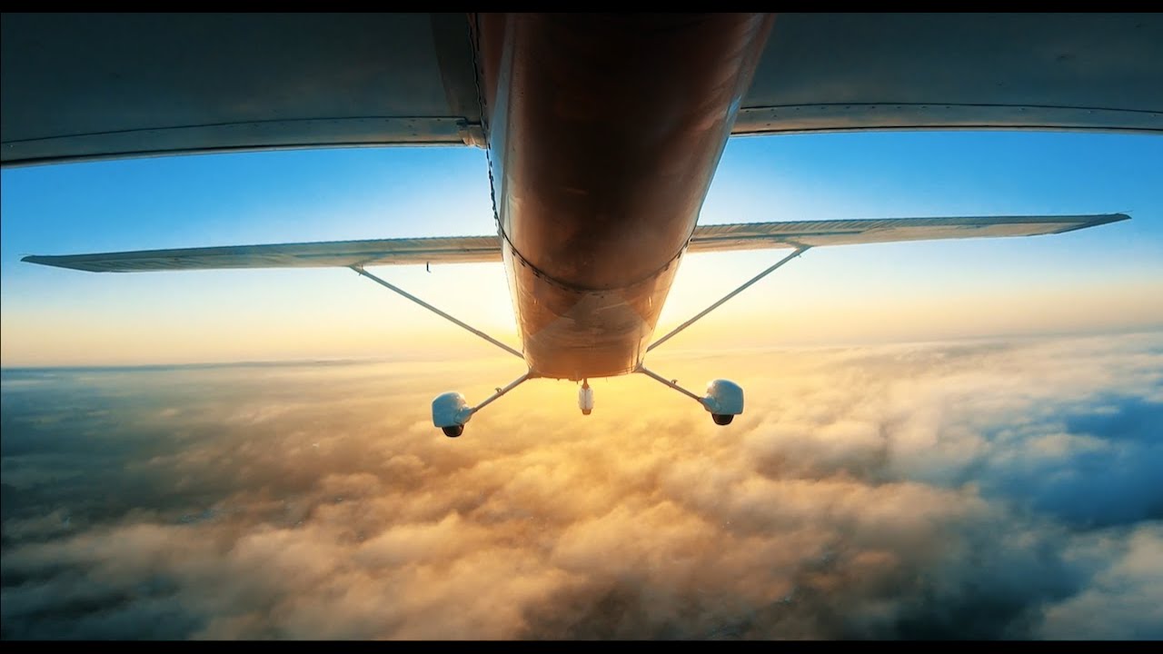 Cessna 172 Sunrise | FLYING IN FRANCE | Limoges Airport (LFBL)