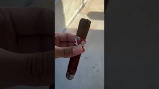 the same cigar without the big band on it.
