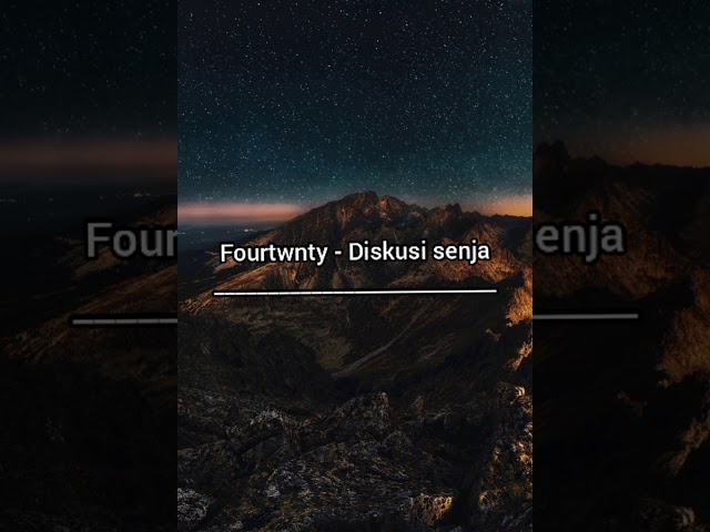 Fourtwnty - Diskusi Senja (Lyrics/Video Lyrics) class=