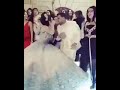 أنا ولد عواطف  قاهر قلوب البنات  شوفو محلا شعري  و محلا العضلات  و الطقس راهو بارد       