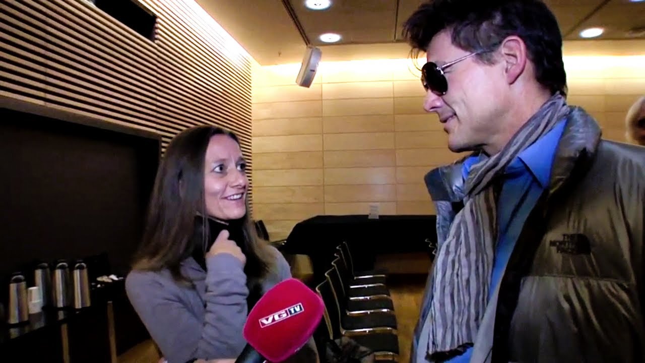 Evi from Italy Has Seen A-ha Live 146 Times | VGTV 2010 [ENG/PT/JP/RU + Subtitles]