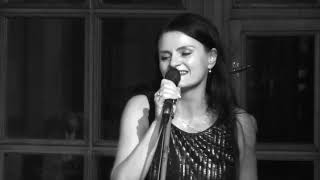 Dana Chytilová - Denim Blue (cover Hana Hegerová), koncert Šansony & obrazy, Olomouc