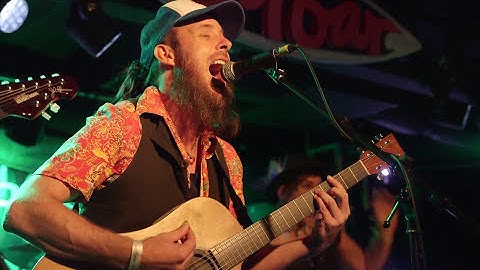 ALL STRINGS ATTACHED - BACK ON TRACK - LIVE