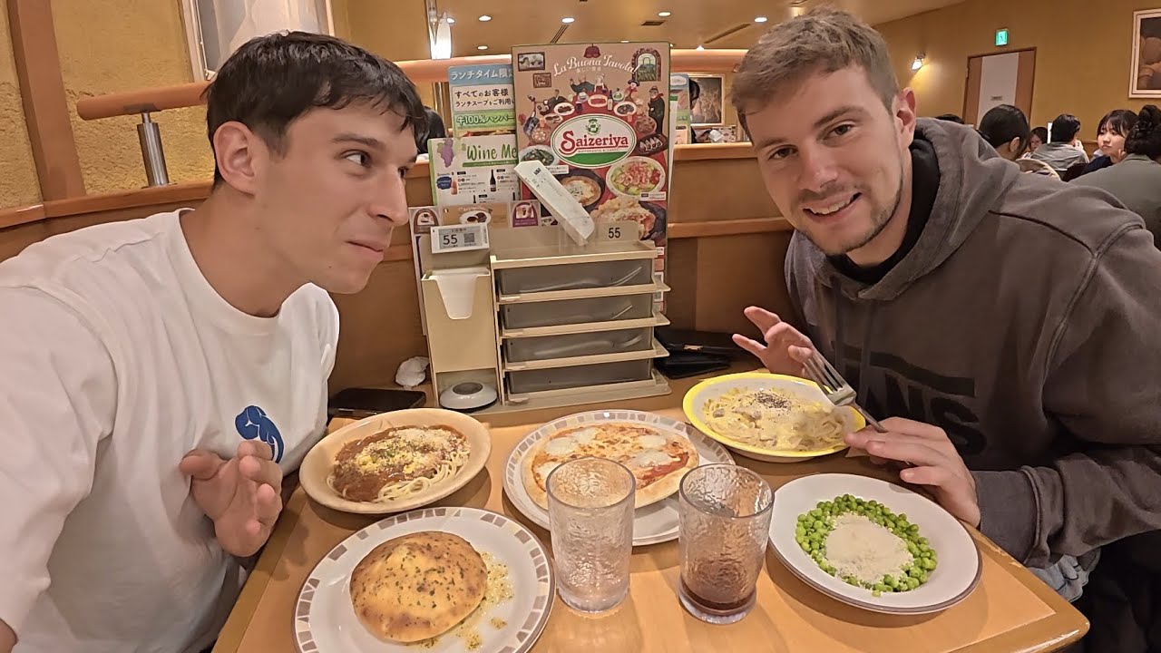 Mangiamo il cibo italiano super economico in Giappone 🇯🇵 Vlog#41