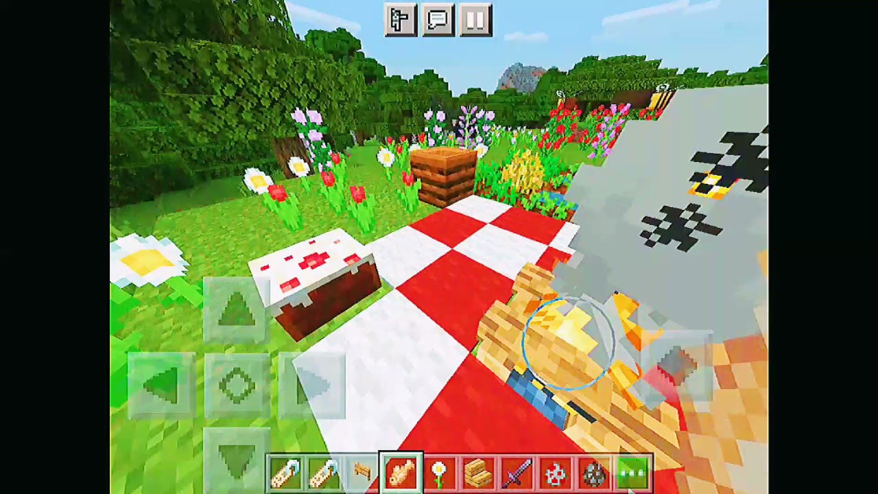 a cute cottagecore house with bees and a farm 🌳🌾🌻🏡｡◕‿◕｡👍😜