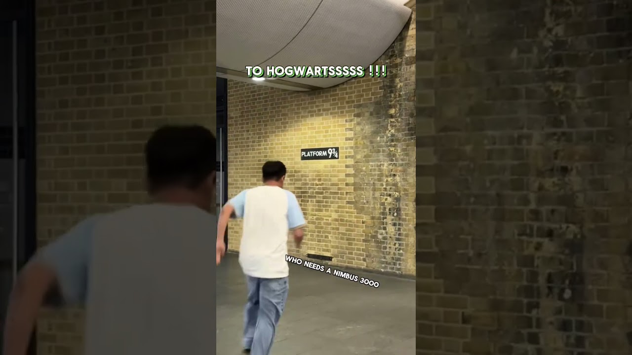 HARRY POTTER IS REAL! Trying to visit Hogwarts - Platform 9 3/4 fail 