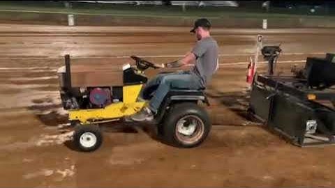 cub cadet 1000 pulling tractor kohler k341 4000rpm