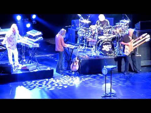 yes-tour-2012-awaken-live-at-gibson-amphitheater