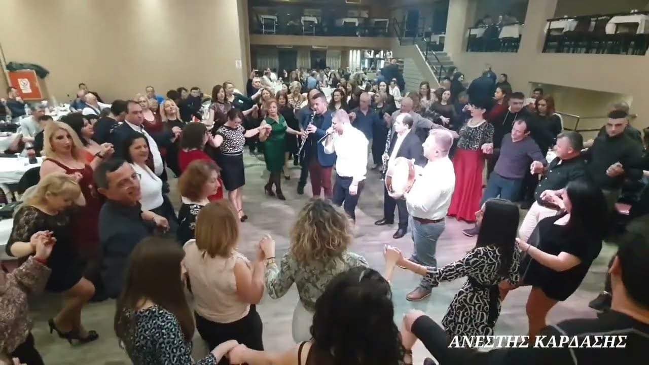 Μη νομιζεις πος αντέχω να κλειστό σε μοναστήρι,-Κ- ΣΤΑΥΡΟΥ-Χ- ΑΓΓΕΛΗΣ-Π- ΑΘΑΝΑΣΙΟΥ-Λ- ΦΩΤΟΣ,