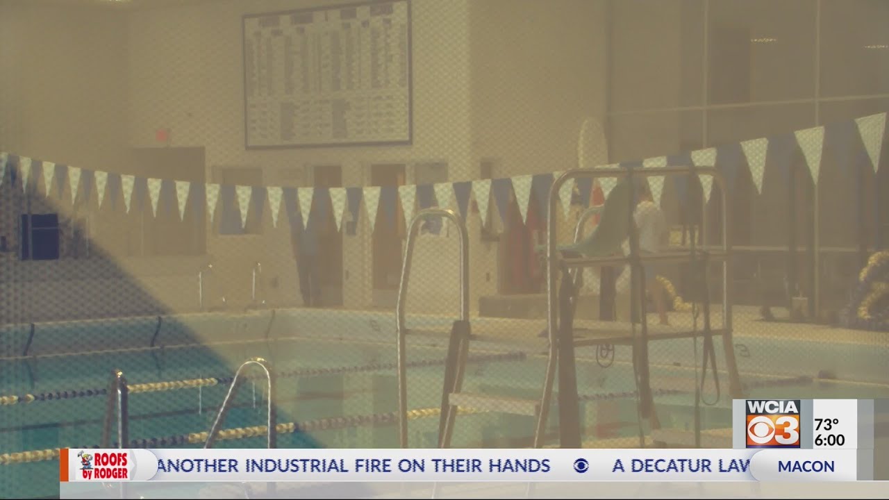 EIU suspends men's swimming team amidst hazing reports