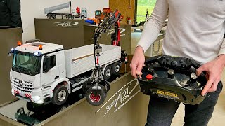 HANDCRAFTED RC TRUCK AND CRANE PALFINGER WITH REAL REMOTE CONTROLLER / SCALEART RC TRUCK