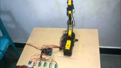 EMBEDDED PROJECT IR ROBOTIC ARM