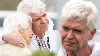 Heartbroken Phillip Schofield consoles his mother as he delivers the dreadful news✅Schofield today