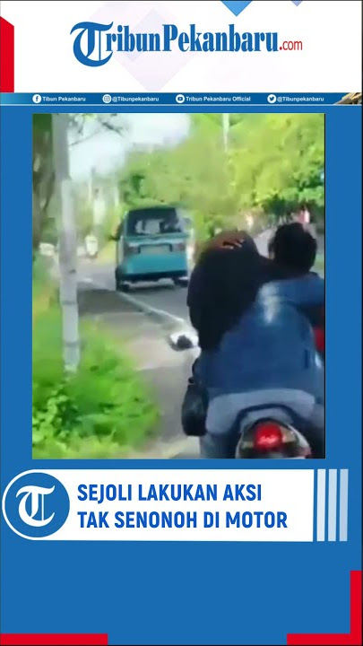 VIRAL, Sejoli Lakukan Aksi Tak Senonoh di Atas Motor