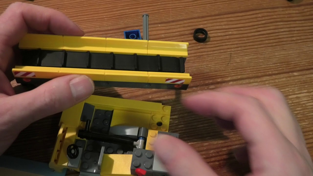 Speedbuild Lego City Cargo Terminal SET 60022 - YouTube