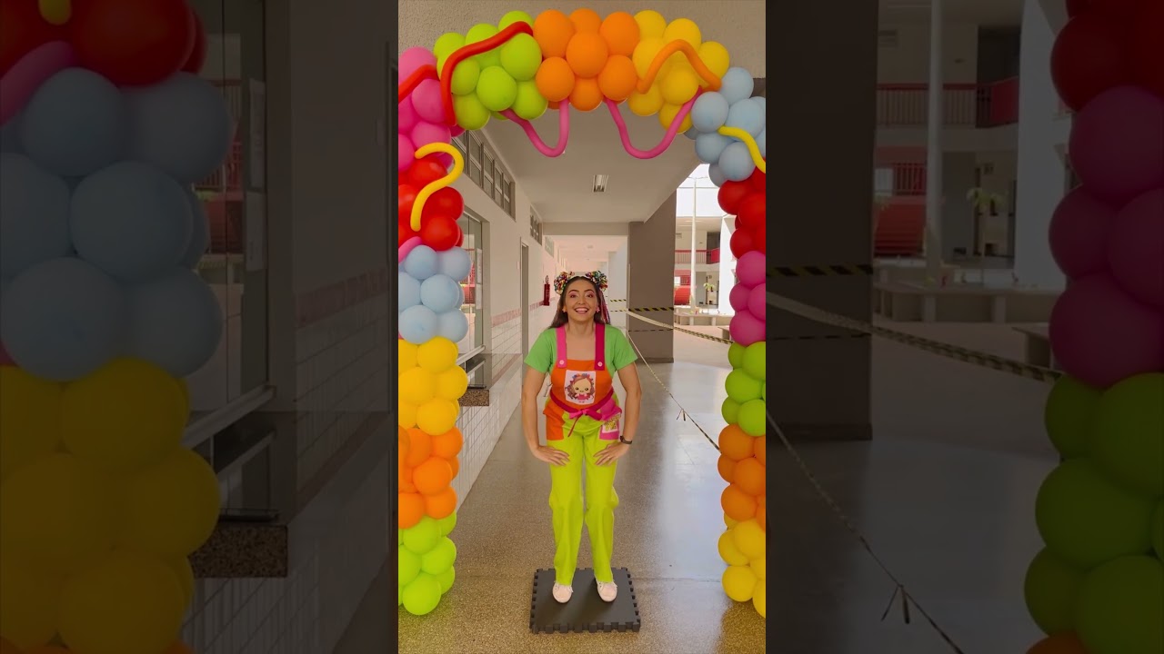 Corpo, gestos e movimentos com música instrumental