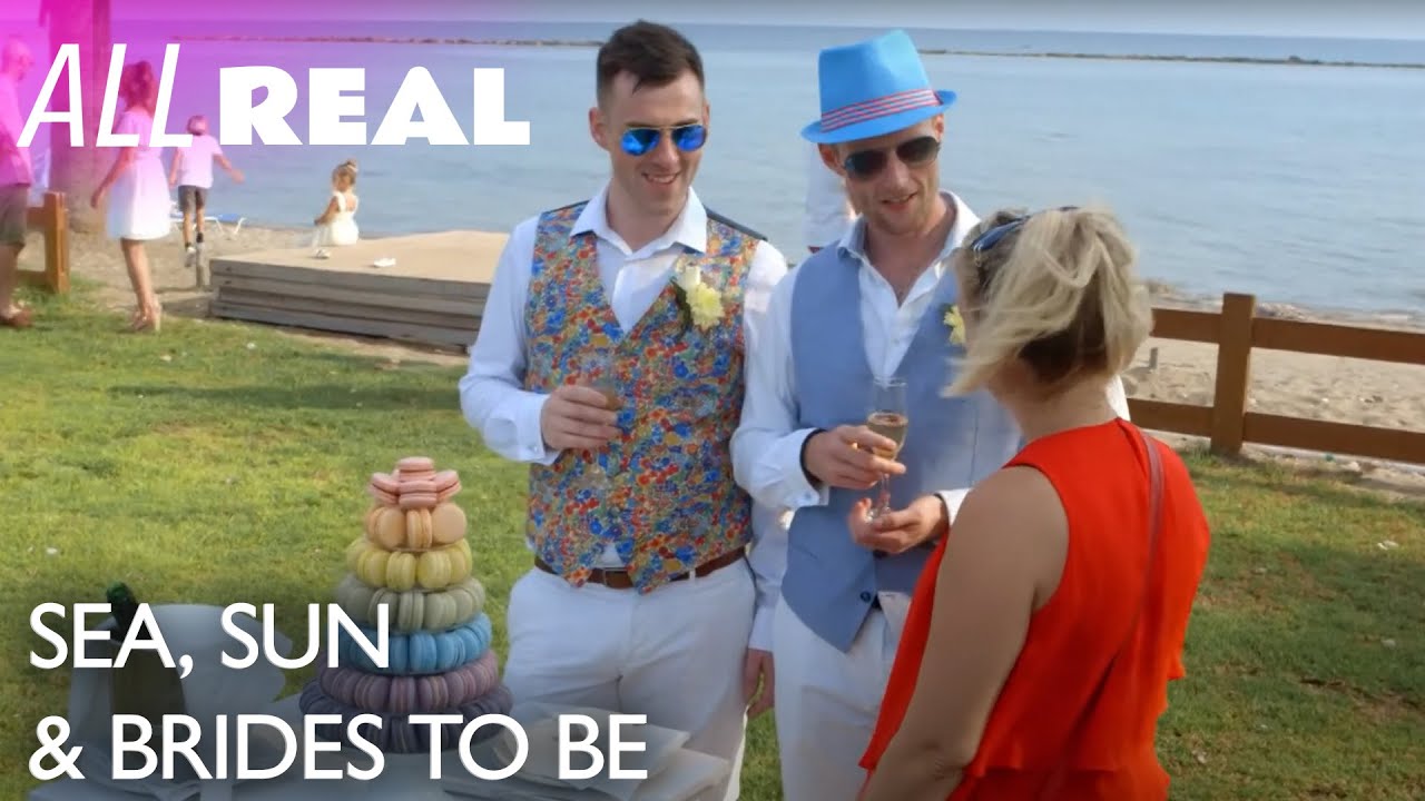 The Perfect Macaron Cake At A Wedding Sun, Sea & Brides To Be All Real YouTube The Perfect Macaron Cake At A Wedding Sun, Sea & Brides To Be All Real YouTube