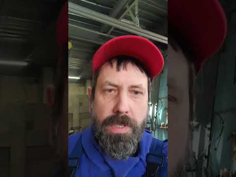 Пассатижи перекусывают ключи