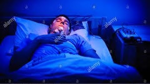 Extraction of Wavelet Features for the Classification of Sleep Stages Using Single Channel EEG