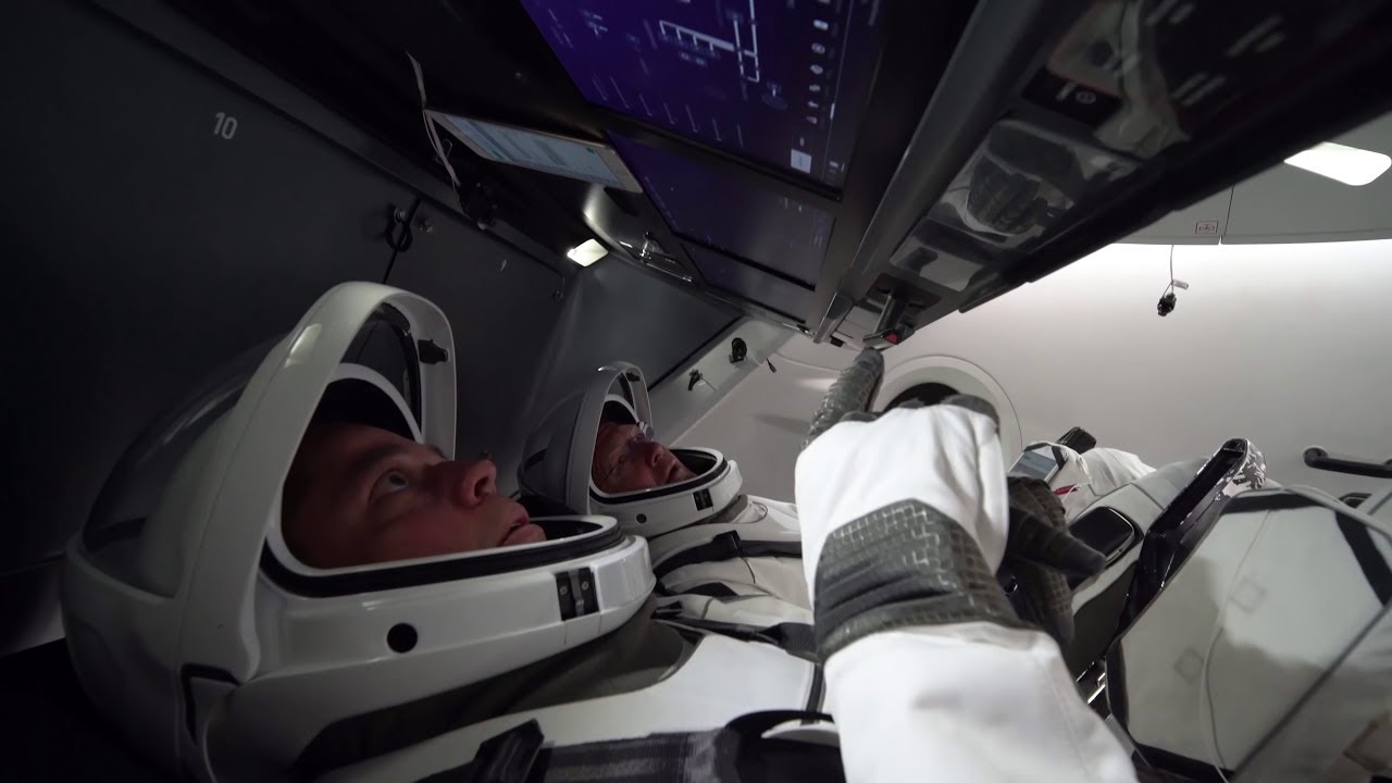 Spacex Crew Dragon Interior 4k