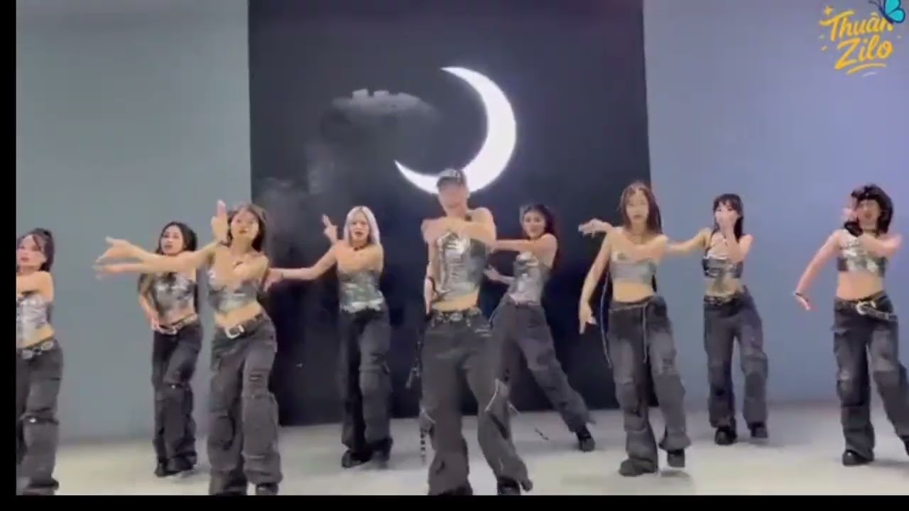 Tôi Là Tôi & Amore Mio Remix 