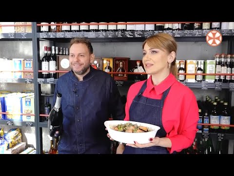 როგორ მოვამზადოთ საახალწლო სუფრისთვის შებოლილი ორგაულის სალათა