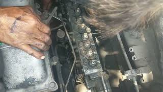 How to replace of timing plate of the injection pump FUZU 8DC9 engine tutorial