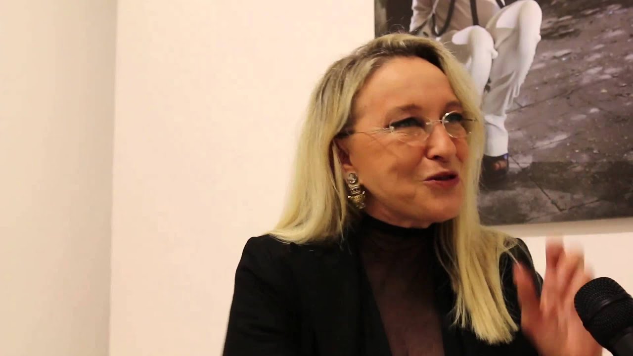 Eleonora Giorgi Mia Moglie è Una Strega