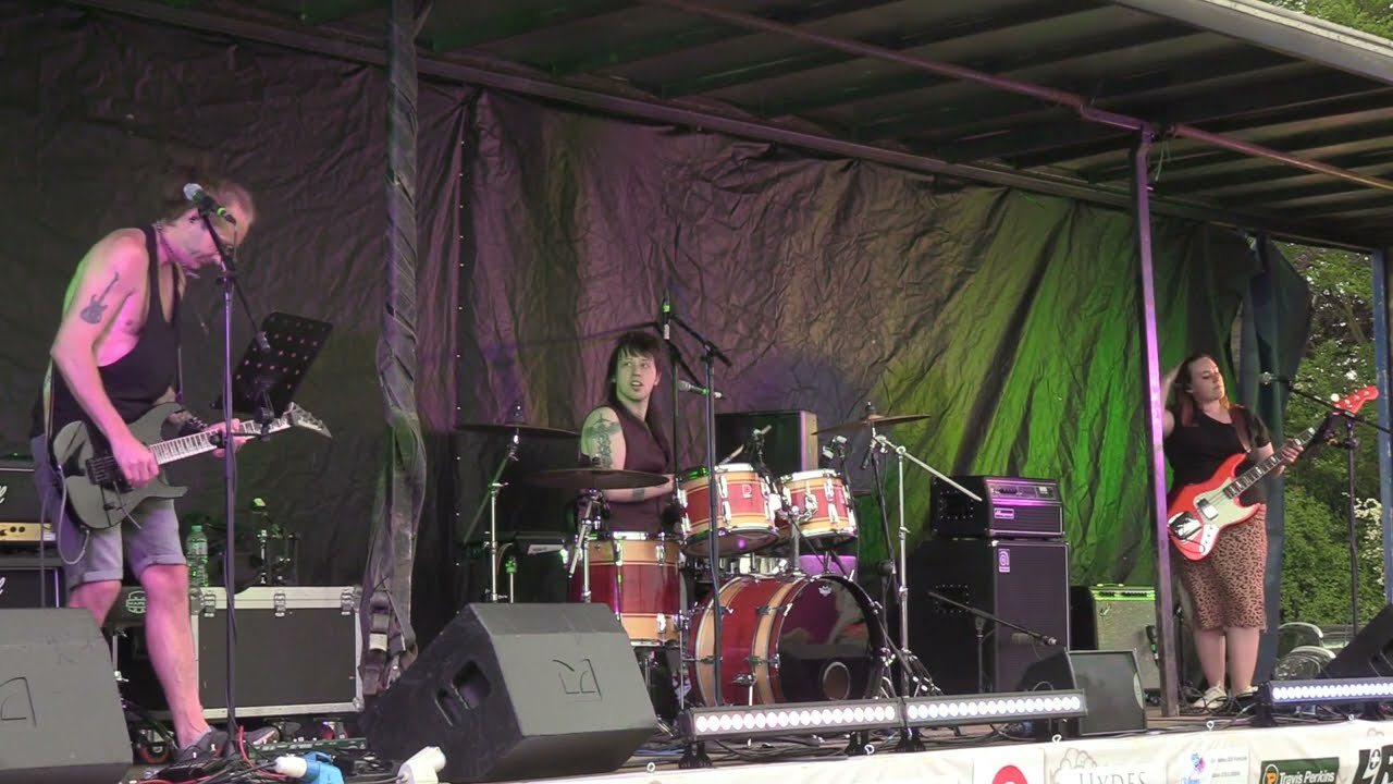 2023 Mulbarton Festival - Maid in Britain - "Whole Lotta Love" cover