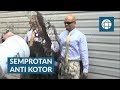 ZAT INI MEMBUAT BAJUMU ANTI KOTOR