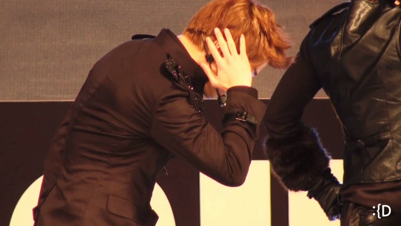 [FANCAM] 20120118 MBLAQ GO :{D Asia Model Festival Awards 