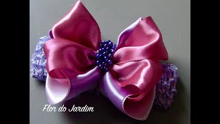 Laço com chaton de pérolas  -  satin ribbon bow - children&#39;s tie