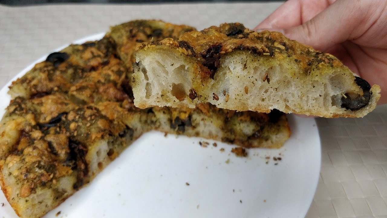 Zaatar Focaccia by Sourdough Starter - فوكاشيا الزعتر بالخميرة الطبيعية