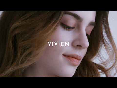 VIVIEN, The beginning of autumn, anytime, anywhere.