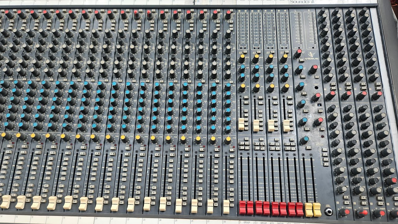 SOUNDCRAFT VENUE 28 CHANNEL MIXER REVIEW 𝗣𝗿𝗼 𝗔𝘂𝗱𝗶𝗼 𝗦𝗼𝗹𝘂𝘁𝗶𝗼𝗻𝘀