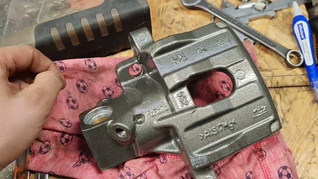 Переборка задних суппортов форд фокус 3. Тюнинг тормозов. Установка 302мм тормозного диска. 