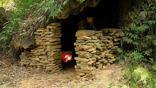 Building Stone Survival Shelter in the Canyons with Fireplace, Fish Cooking. Bushcraft Camping by My Bushcraft 13,314 views 2 months ago 35 minutes