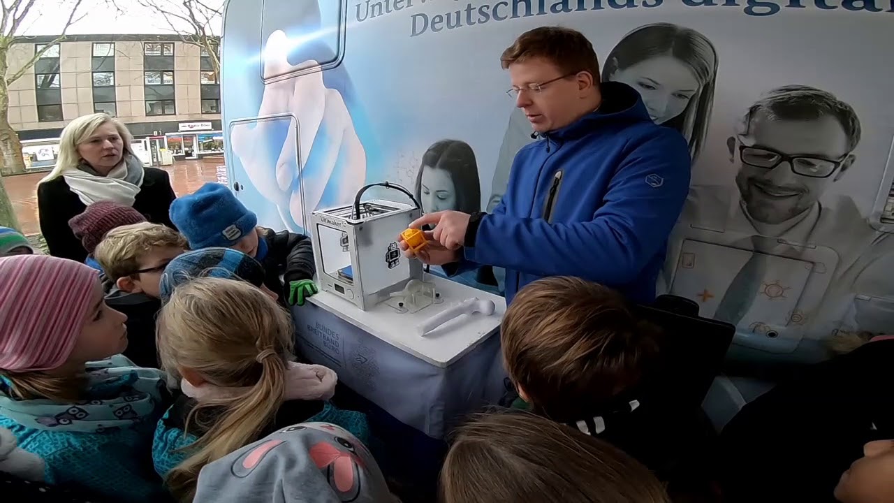 Frechen digital und kreativ - YouTube