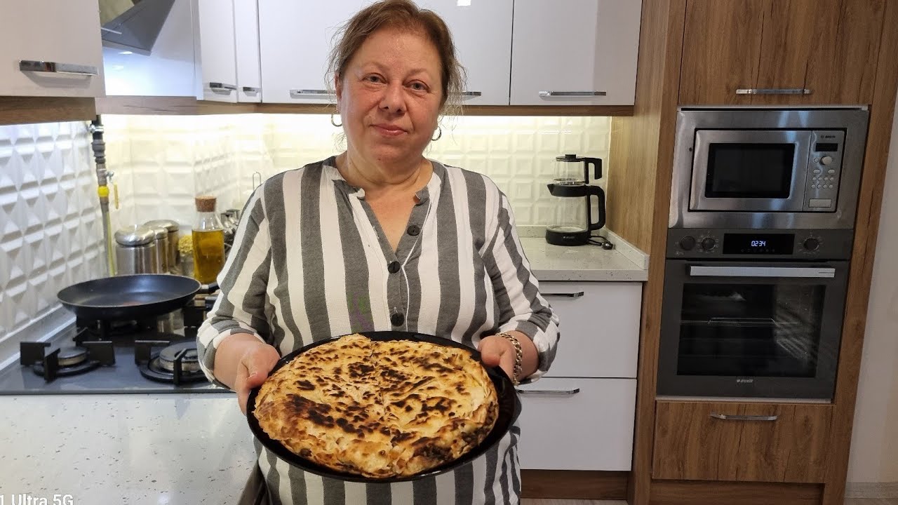 Kuru yufka böreği.  Sahur için yapabileceğiniz, çok kolay,  lezzetli bir tarif.  Hayırlı ramazanlar