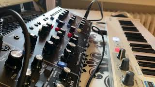 Behringer Model D Solo Jam