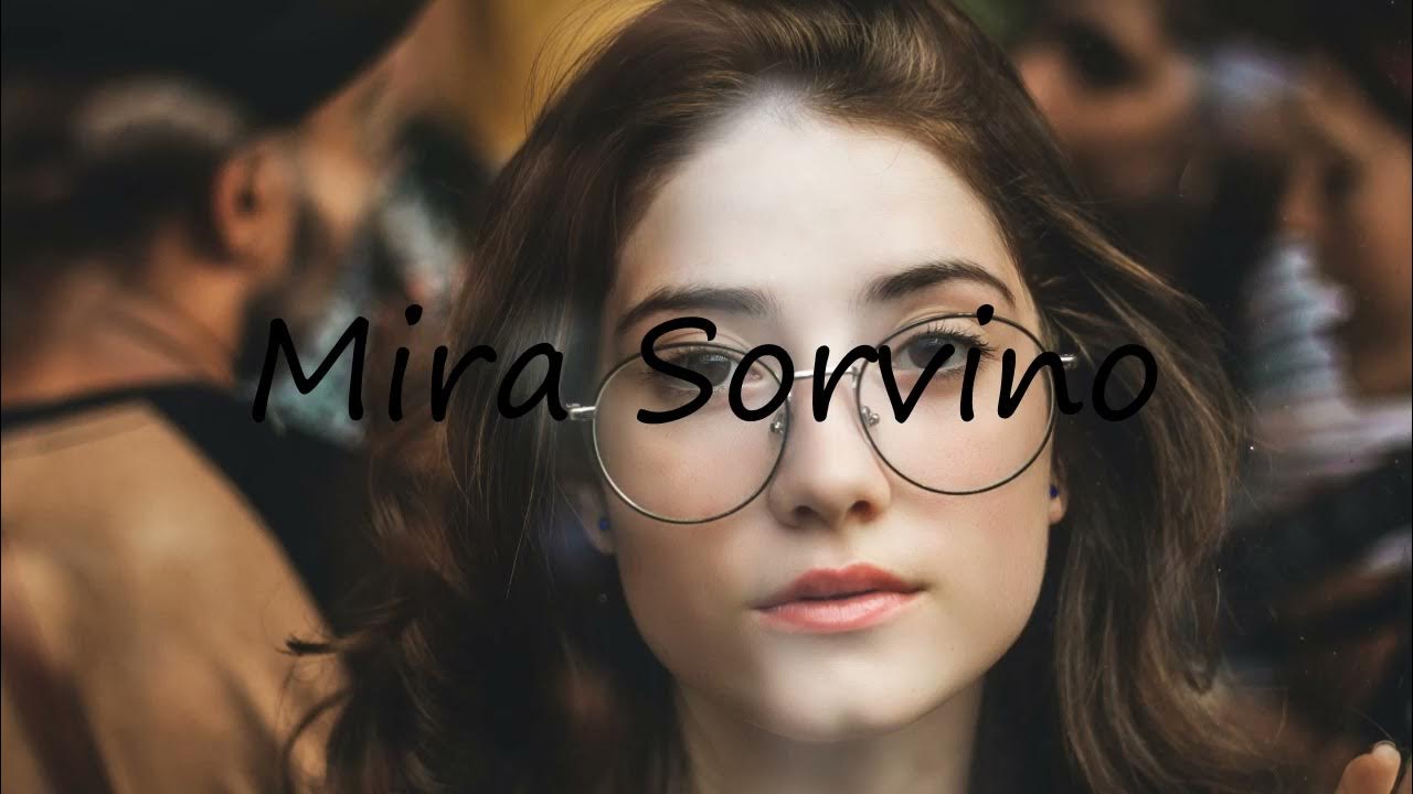 How to pronounce Mira Sorvino in English? YouTube
